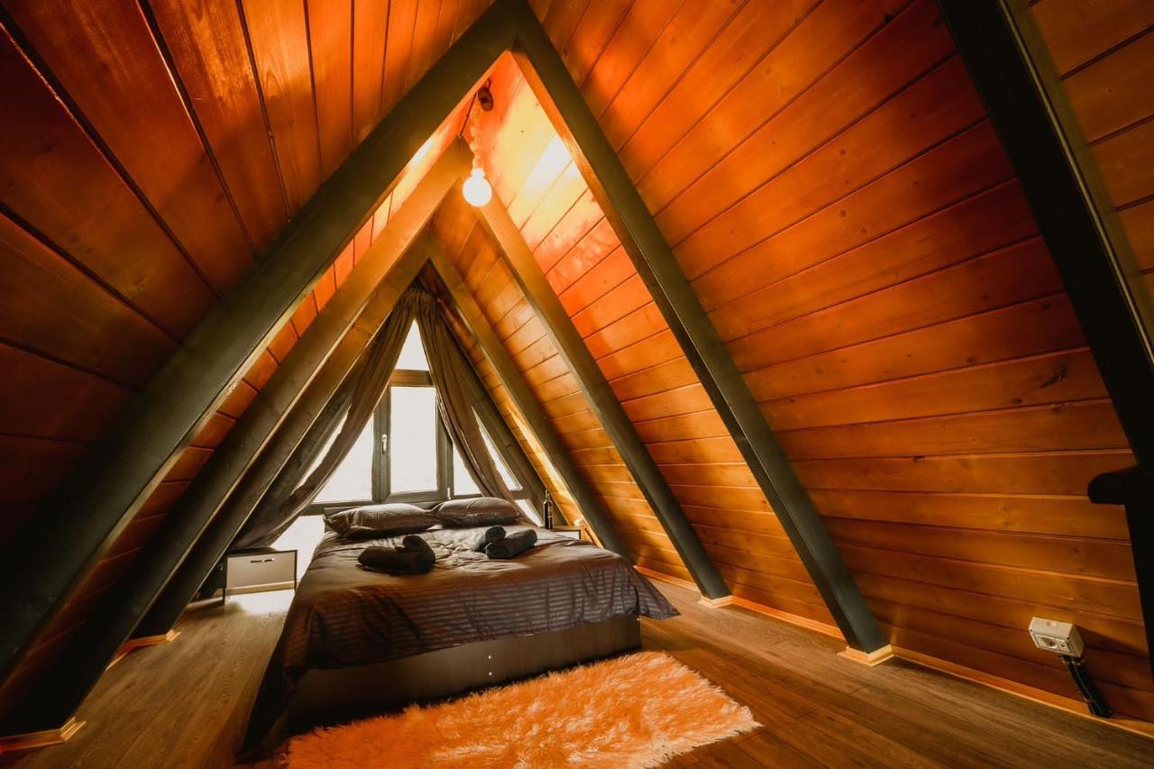 Hotel La Koltau A-Frame Mărişel Esterno foto